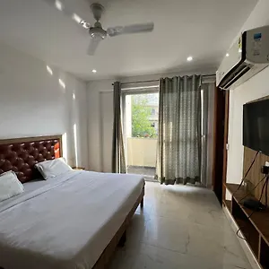 Hotel Wedlock Premium, Gurgaon